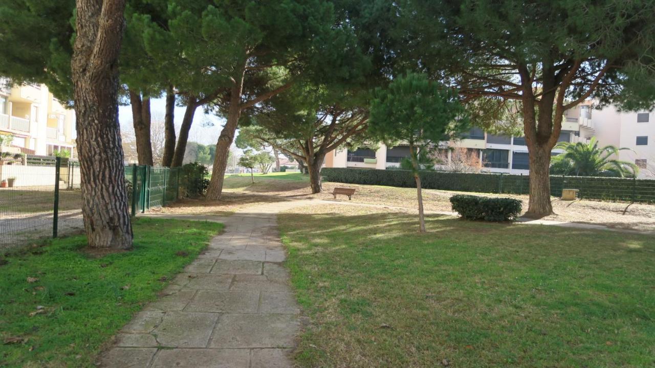 Sol-Y-Days Los Amigos, Studio 4 Couchages En Rez-De-Jardin, Avec Grande Terrasse Et Parking, A 250M De La Plage Le Grau-du-Roi Eksteriør billede