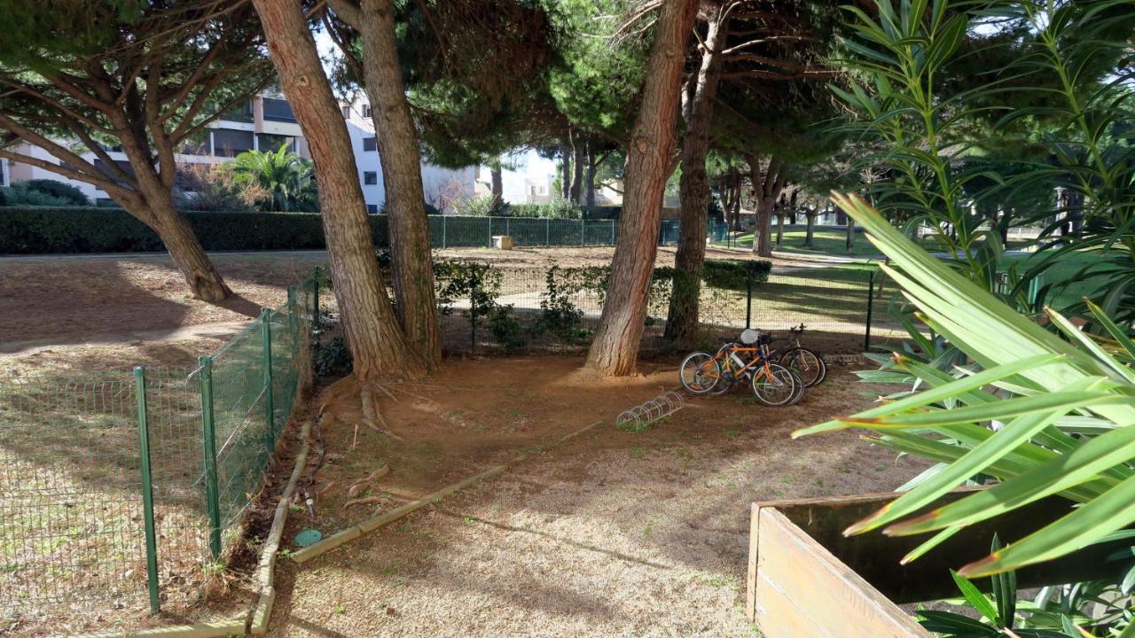 Sol-Y-Days Los Amigos, Studio 4 Couchages En Rez-De-Jardin, Avec Grande Terrasse Et Parking, A 250M De La Plage Le Grau-du-Roi Eksteriør billede